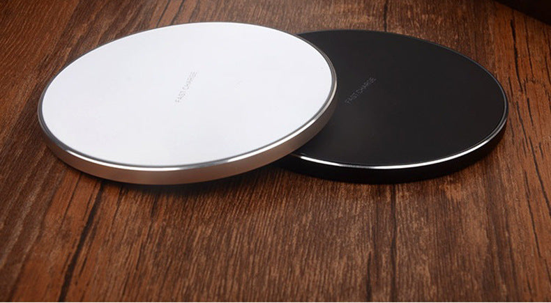 Universal Fast Wireless Charger | High Speed Charging Pad for Samsung & iPhone