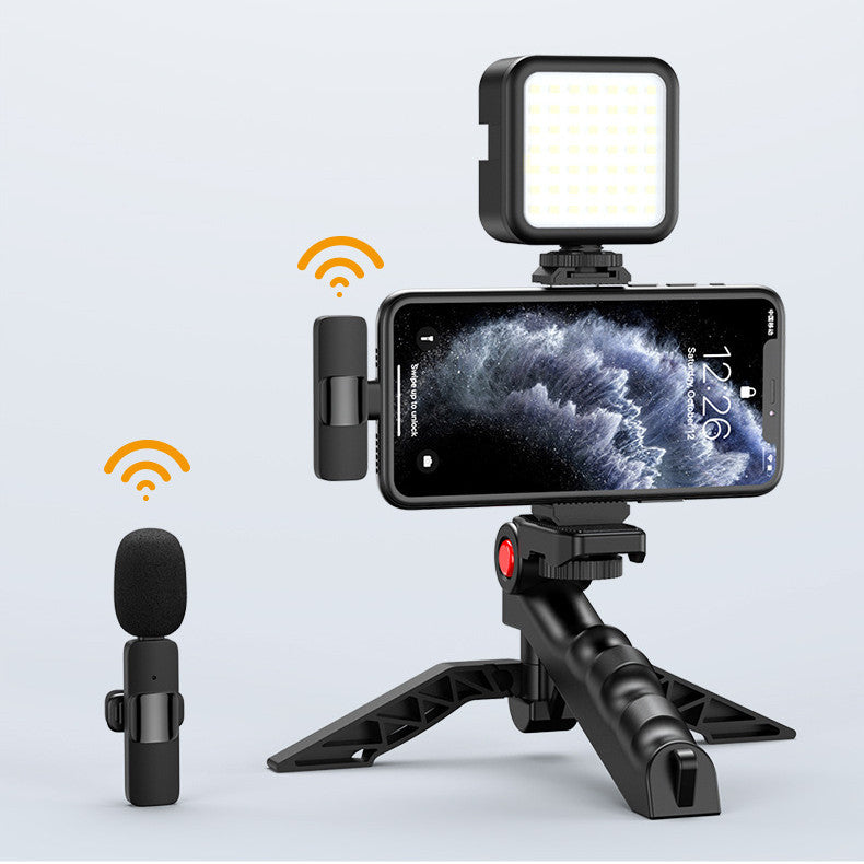 Mobile Vlogging Kit | Fill Light, Microphone & Desktop Tripod Stand