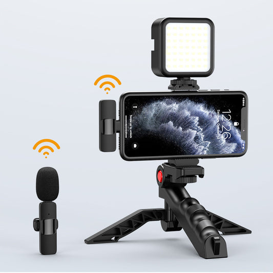 Mobile Vlogging Kit | Fill Light, Microphone & Desktop Tripod Stand